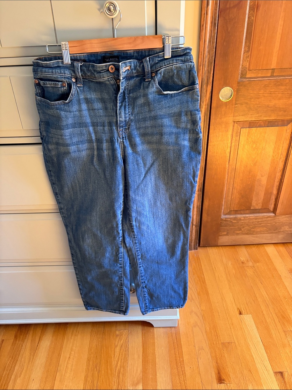 Talbots women’s Denim Jeans in Medium Blue